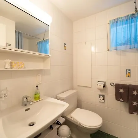 Apartment Losone-ascona: 20 Min A Piedi, Parcheggio Gratuito *