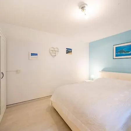 Losone-ascona: 20 Min A Piedi, Parcheggio Gratuito Appartement